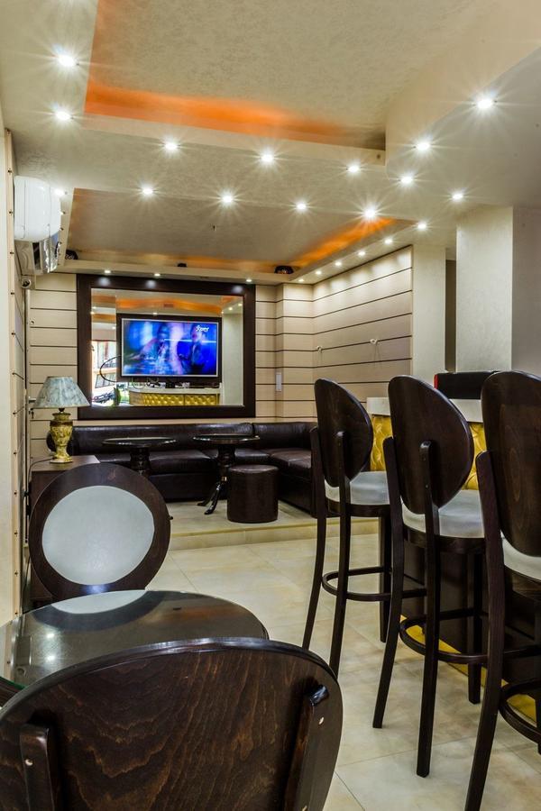 Guest House Saint Apostol Nesebar Exteriör bild