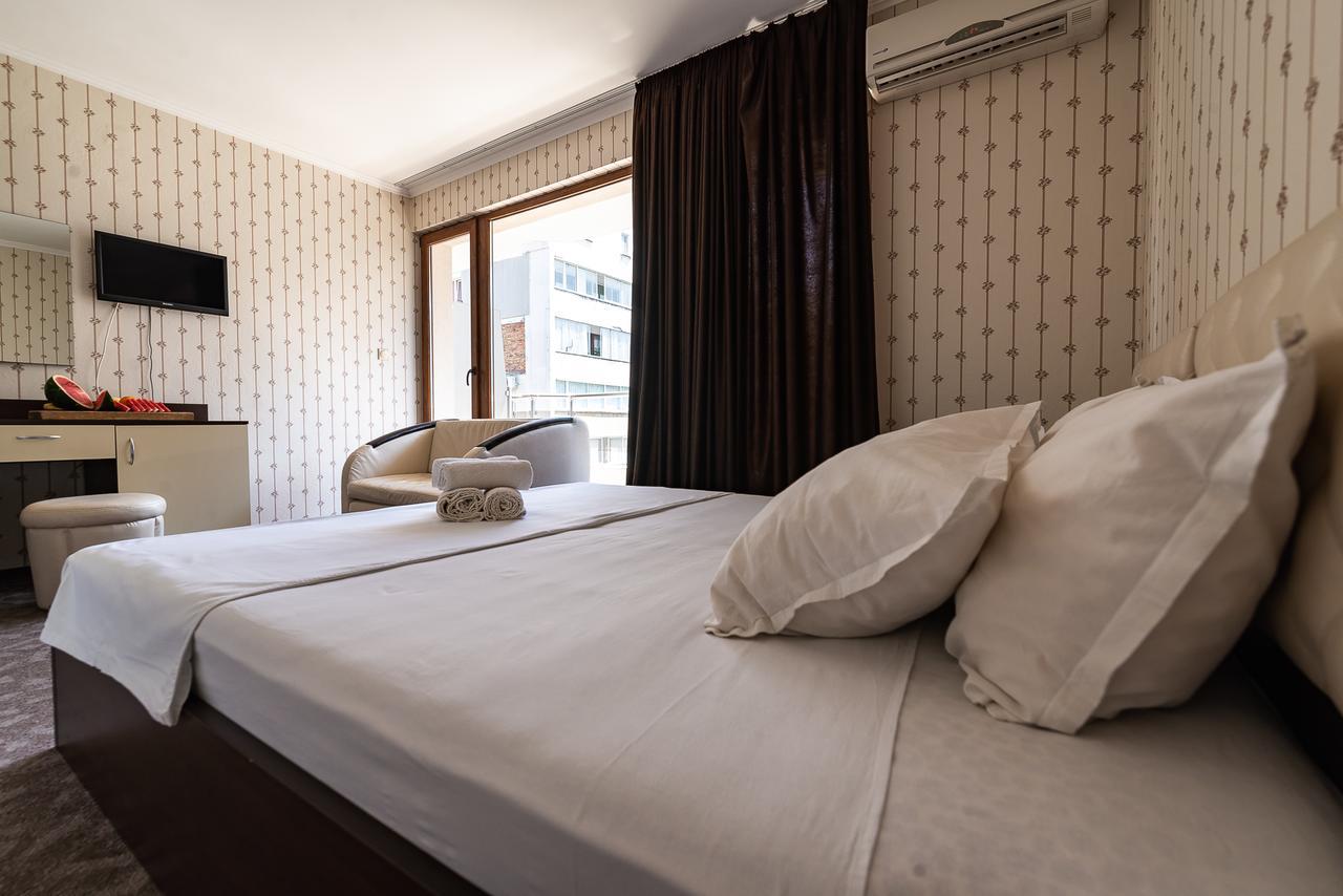 Guest House Saint Apostol Nesebar Exteriör bild