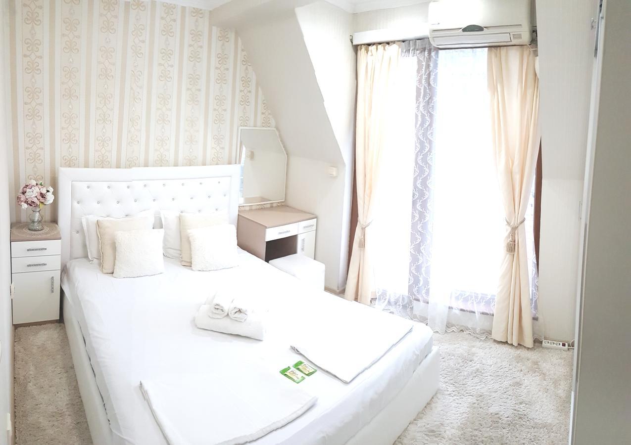 Guest House Saint Apostol Nesebar Exteriör bild