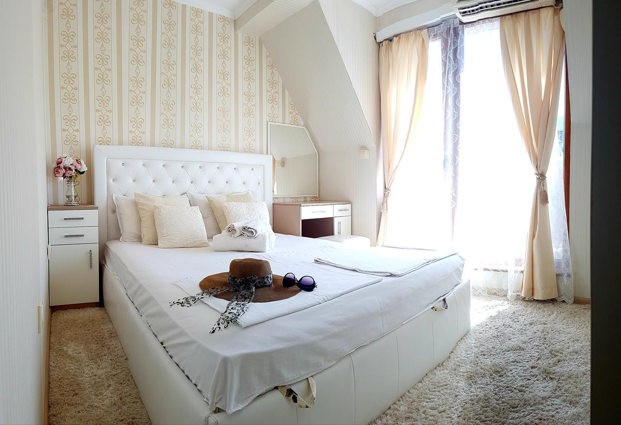 Guest House Saint Apostol Nesebar Exteriör bild